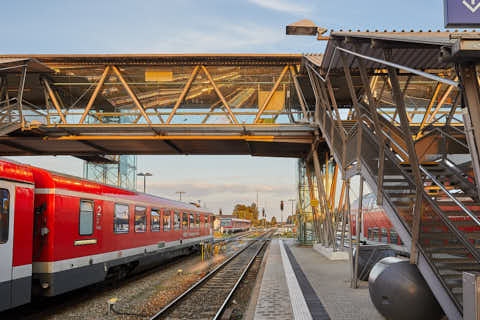 Gemeinde Mühldorf_am_Inn Landkreis Mühldorf Bahnhof (Dirschl Johann) Deutschland MÜ